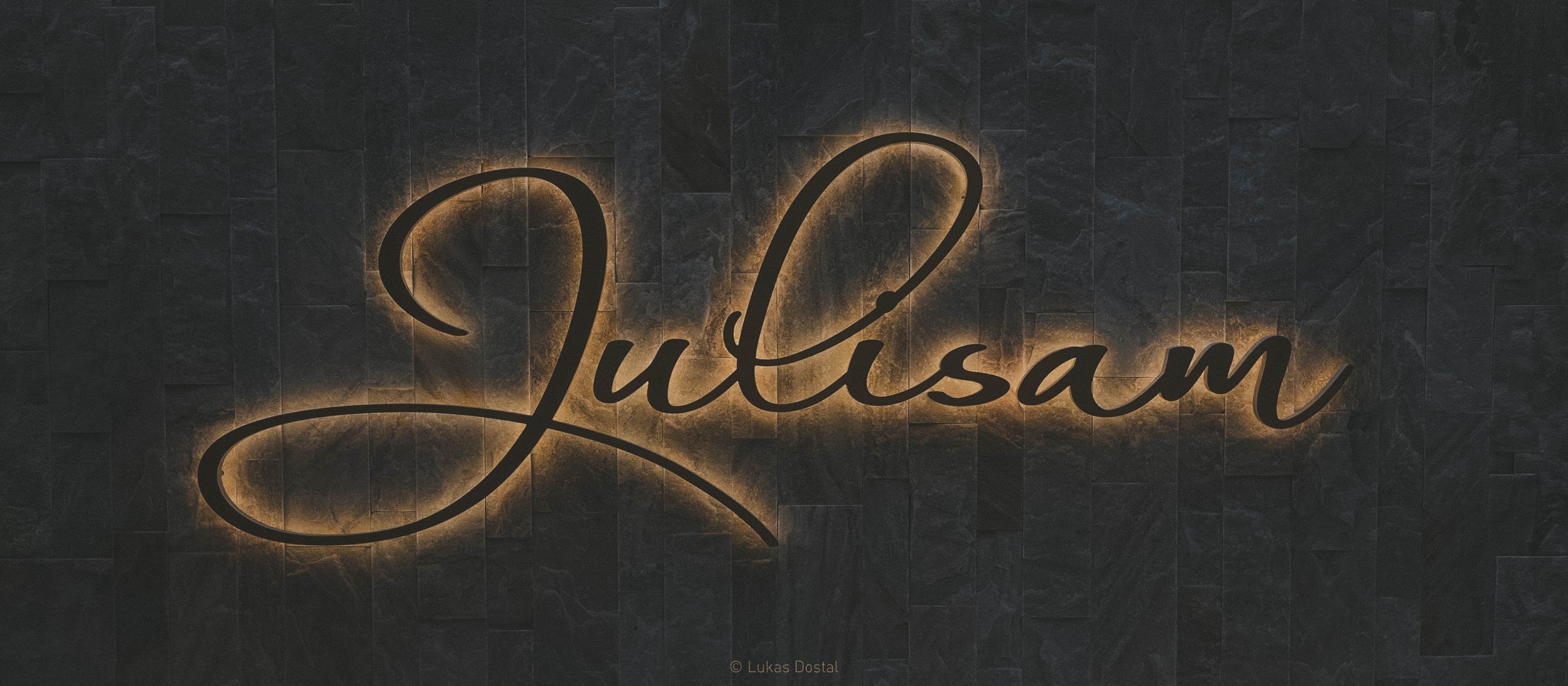 Copyright Lukas Dostal